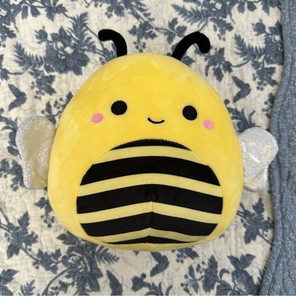 Squishmallows Sunny the Bee Yellow & Black Soft Plush Silver Wings Size  9” - Picture 2 of 7